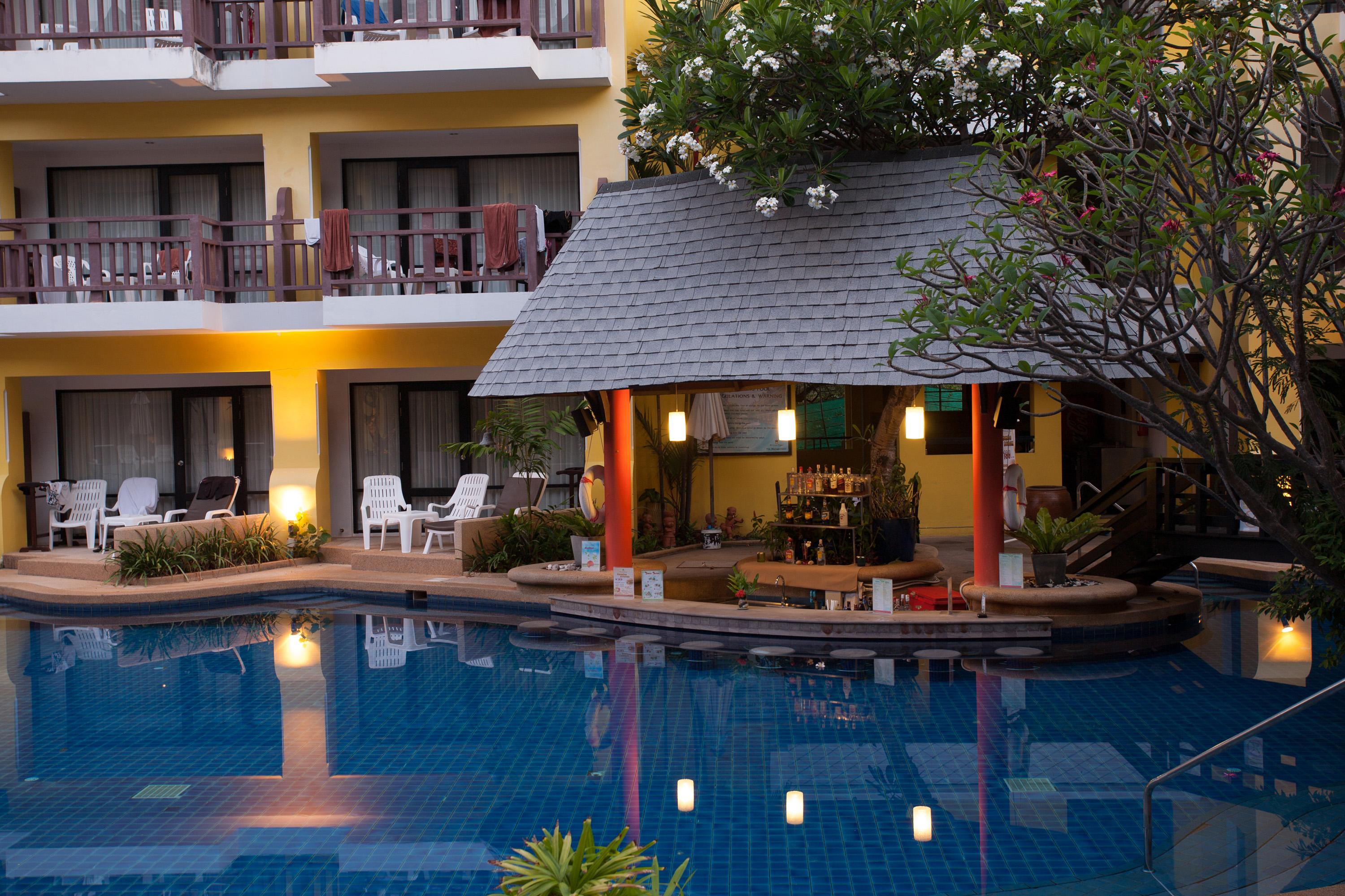 Woraburi Phuket Resort & Spa - Sha Plus Karon Екстериор снимка